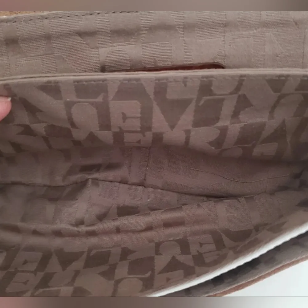 Furla Italy Genuine Texture Leather Wallet Wristlet Clutch‎ Envelope handbag